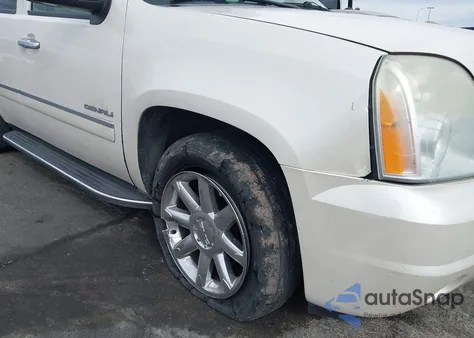 2010 GMC Yukon Denali z USA, uszkodzony, nr VIN 1GKUCEEF5AR289428